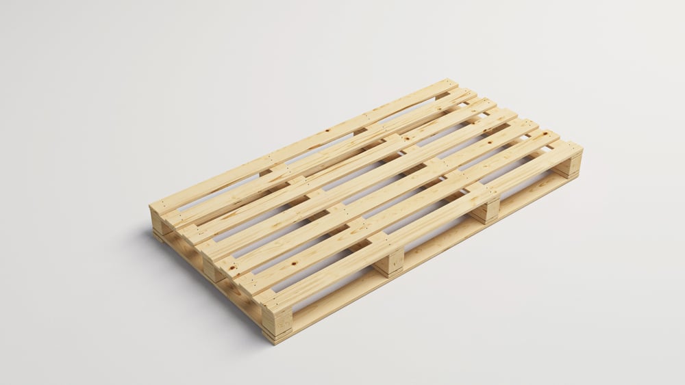 03 FOUR-WAY PALLETS