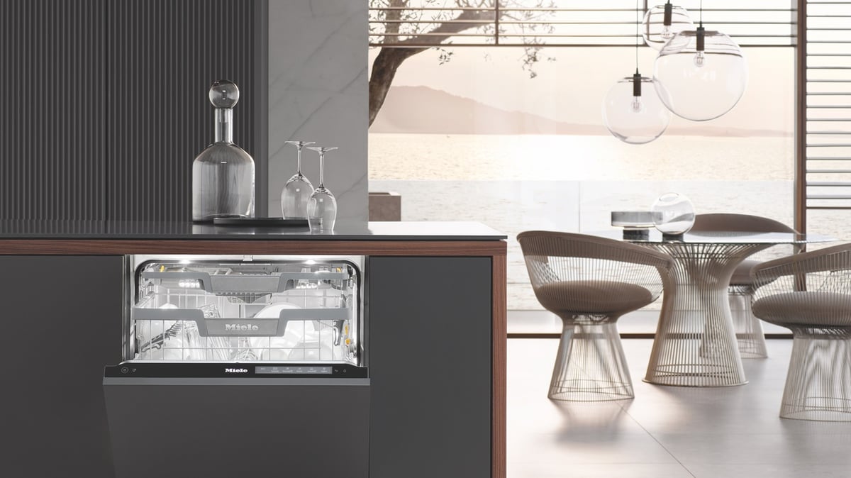 3-Oct-19-2025-09-34-41-6771-AM