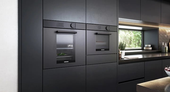it-feature-seamlessly-minimalist-and-stylish-design-218716732